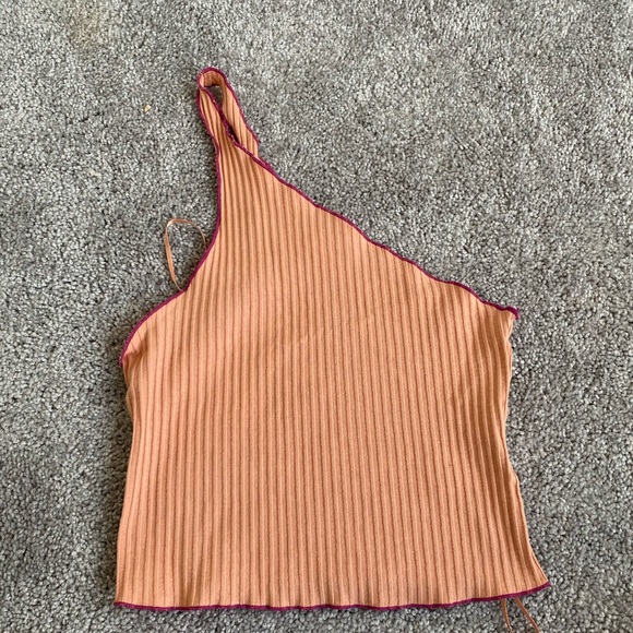 ONE SHOULDER TANK - Picture 3 of 3
